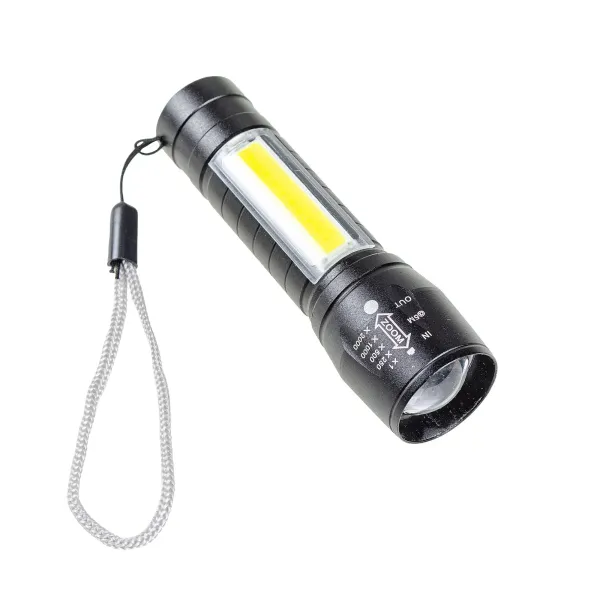 Shockpropf Flashlight with built-in LI-ION 3.7V battery in a plastic case with microUSB cable